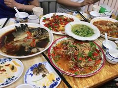 -煲来饱去冷水鱼