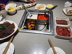 -海底捞火锅(高新万达店)