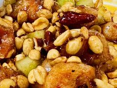 -YI PIN JU 一品居中餐厅 中国超市