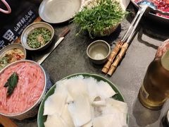 -山悦里 山野·鲜火锅(罗斯福广场店)