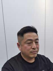 -MONE美发沙龙