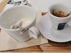 -LAVAZZA拉瓦萨咖啡(中航城君尚购物中心店)