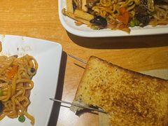 -叁个大叔的面隔壁烧烤(崇和路店)