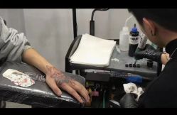 点击看大图 -龙之吻专业刺青·手工耳洞·纹身去色