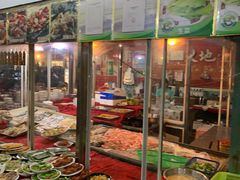 自助取餐区-车头老二大排档