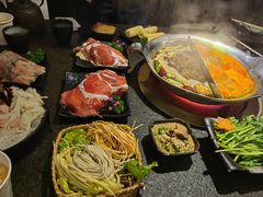 -湊湊火锅·茶憩(和平大悦城店)