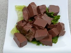 -墨脱石锅椰子鸡•香草鸭•东山羊(大东海店)