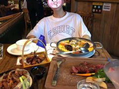 -清漫·派对音乐餐吧(市桥店)