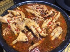 -老闵田螺馆·南昌特色小炒(梦时代店)