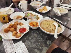 -燊意布拉肠云吞面(中山四路店)