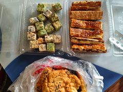 -江鹰桃酥王(张掖路步行街店)