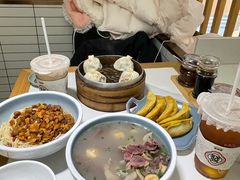 -老新隆牛肉锅贴(新街口店)