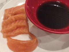 -金马门国际美食百汇(珞喻路店)