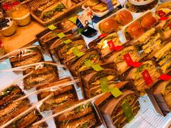 -巴黎贝甜(华堂新辰汇店)