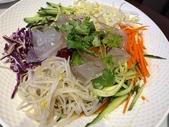 -雪乡人家东北菜·铁锅炖一切(高斯路店)