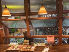 -银米·云南传统过桥米线(双廊黑金冠店)