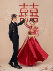 -樱花婚纱摄影