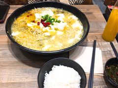 无刺酸菜鱼-好人民间小吃(镇江八佰伴店)