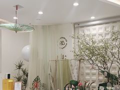 -山与蓝·轻糖鲜果蛋糕(勒泰店)