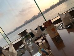 -白天鹅宾馆·流浮阁咖啡厅