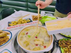 -土连锅·现熬养生汤锅(梁家巷店)