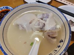 老妈蹄花-易老妈蹄花.特色川菜(人民公园总店)