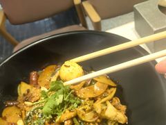 -醉人椒麻辣香锅(王府井喜悦店)
