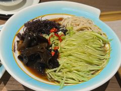 -街角等你.大连海鲜烧烤.经典铁板海鲜串(西安路店)