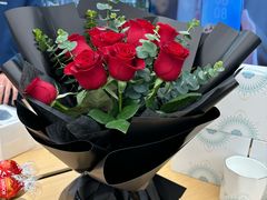 -华为授权体验店(中山公园来福士)