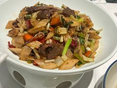 -江城小馆陕南妈妈菜·全球旅行餐厅(钟楼店)