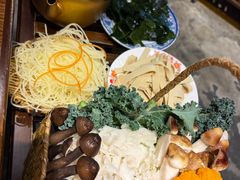 -萍姐火锅·公路夜市(南京弘阳广场店)