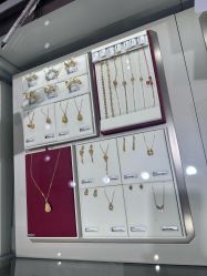 -周大福CHOW TAI FOOK(浦东八佰伴店)