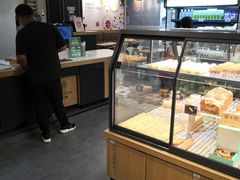 面包甜点陈列柜-仟吉(星汇维港店)