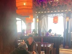 大堂-荷塘秋月·本帮江浙菜(国权路店)