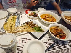 -靓虾二哥长沙地标小龙虾(五一广场店)