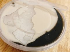 鸳鸯糊-鞠氏黑芝麻糊(水塔店)