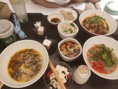 -金色印象·4K影院式足体养生(南坪桃源店)
