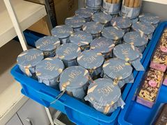 -炉边皮皮·烘焙甜品工厂店