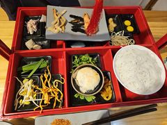 -勺子米线·云南传统小吃市集(四方街店)