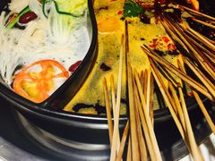 -钢管厂五区小郡肝串串香(奥克斯广场锦城万达店)