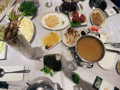 -鼎鼎香·港式火锅(北京SKP店)