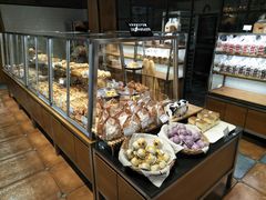 -苹果花园(乳山路店)