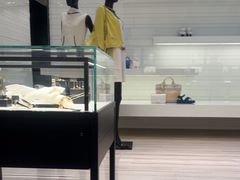 -Chanel(德基广场店)