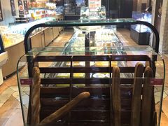 面包甜点陈列柜-味多美蛋糕(航天桥店)