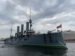 -阿芙乐尔号巡洋舰