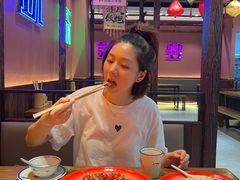 -滴水·湘逢(南汇大学城生活广场店)