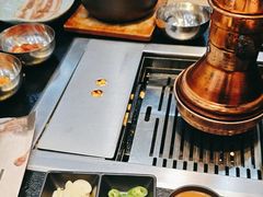 -臻牛烤肉