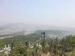 -定都峰