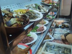 -超越海鲜屋(飞龙物业店)