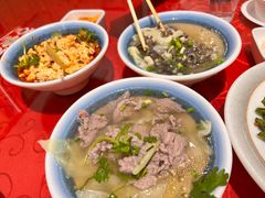 -冯烫烫跷脚牛肉·川菜小馆(武胜西街店)
